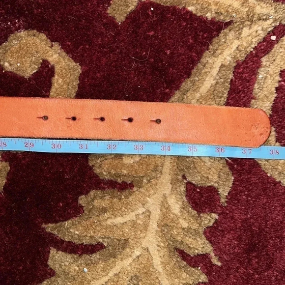 Gap Vintage Tobacco Brown British Distressed Leather
Belt with Brass Buckle XS - Picture 11 of 16